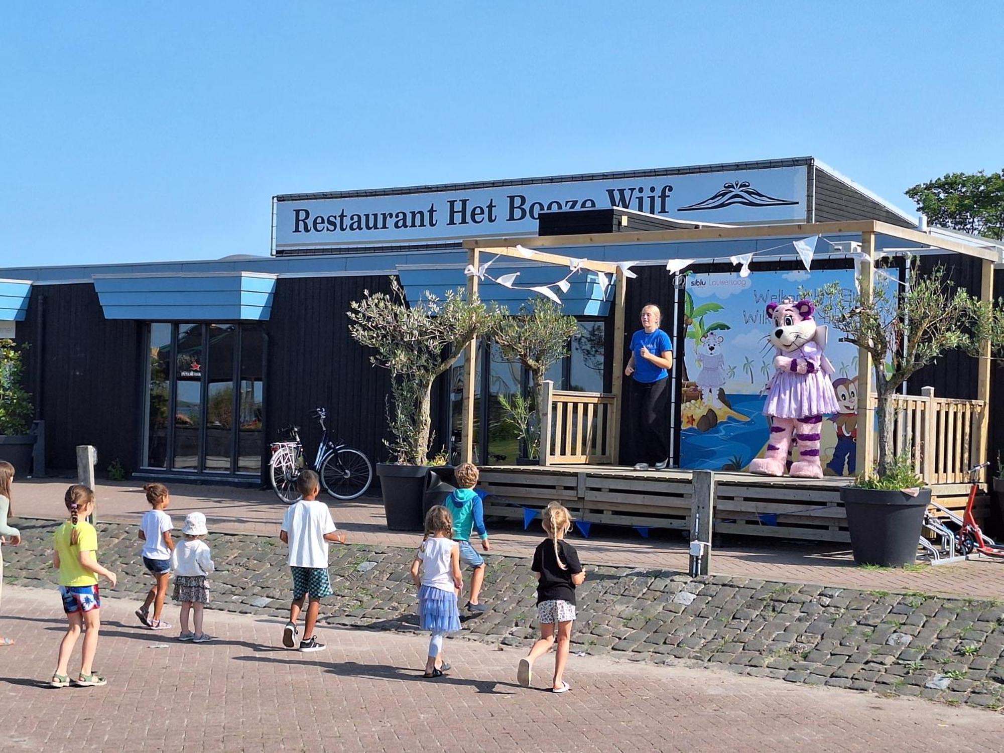 Enjoy Natur, See Und Meer Chalet Lauwersoog- 1-6 Pers- 3 Schlafzimmer, 2 Badezimmer- Fruehes Einchecken Ab 14 Uhr المظهر الخارجي الصورة